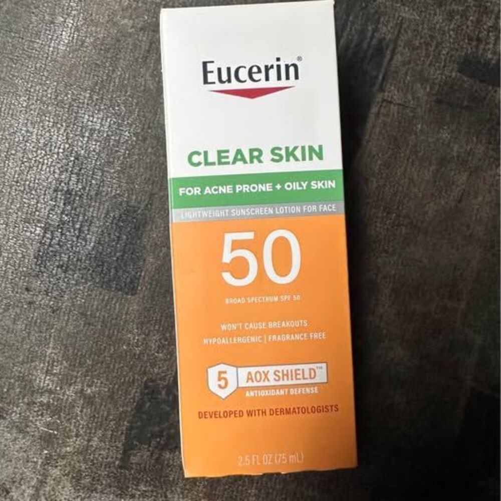 Eucerin Clear Skin SPF 50 Sunscreen Lotion